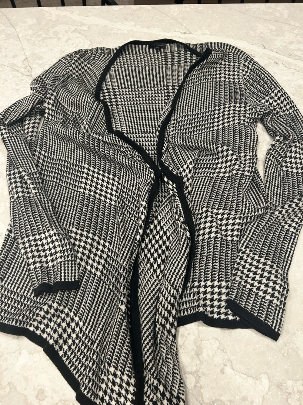 The Limited Black & White Houndstooth Open-Front Cardigan